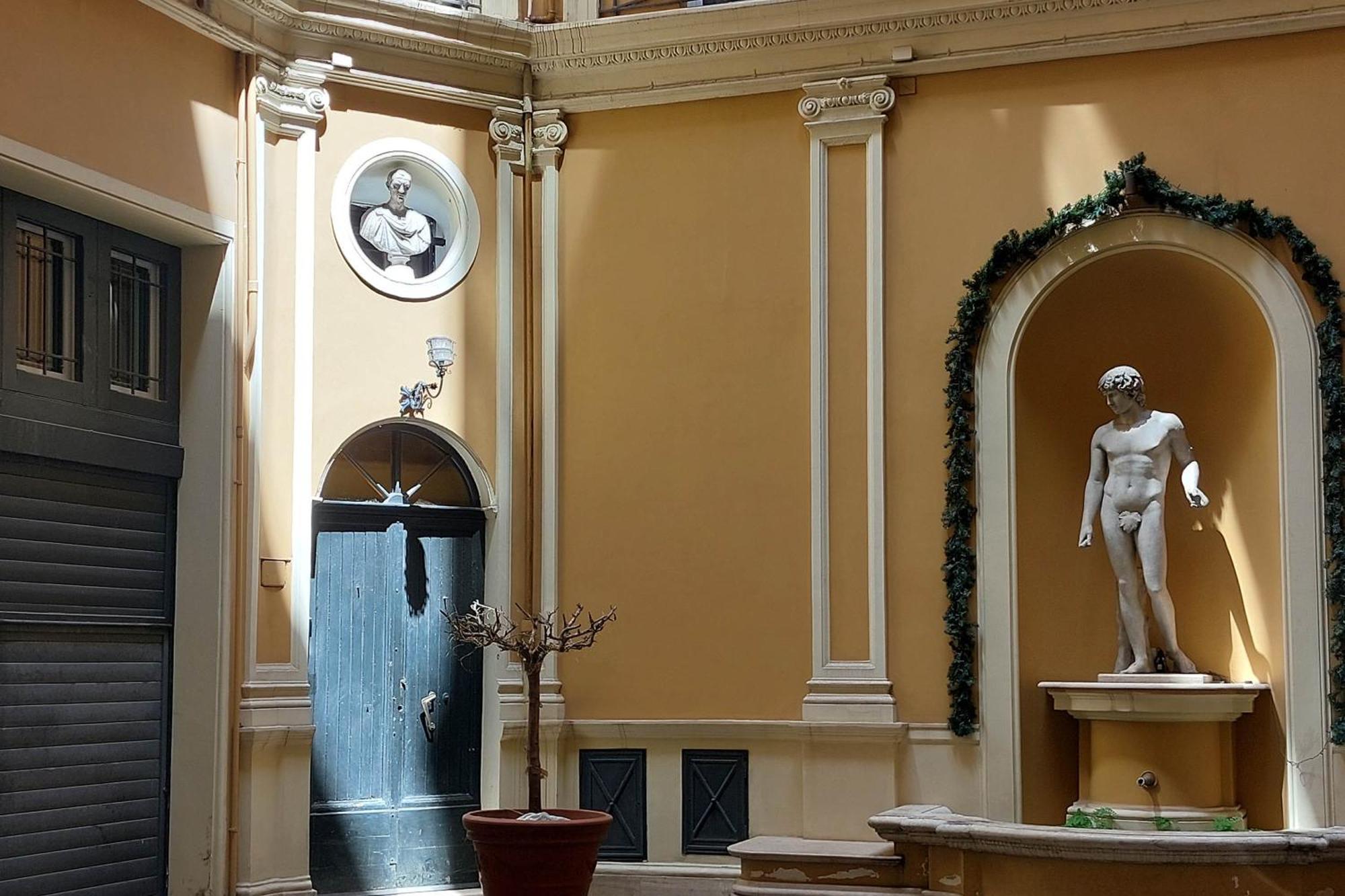 Charming Suites Navona Рим Экстерьер фото