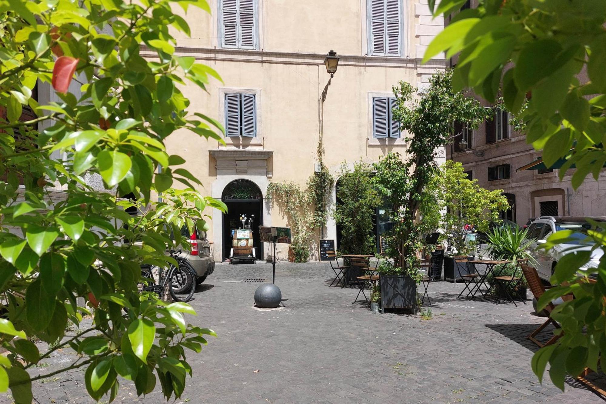 Charming Suites Navona Рим Экстерьер фото